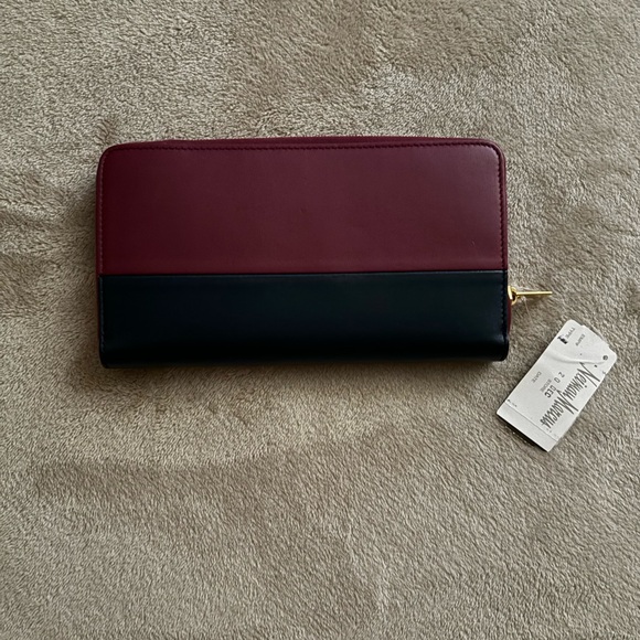 Celine Continental Bicolor Wallet - Picture 2 of 7